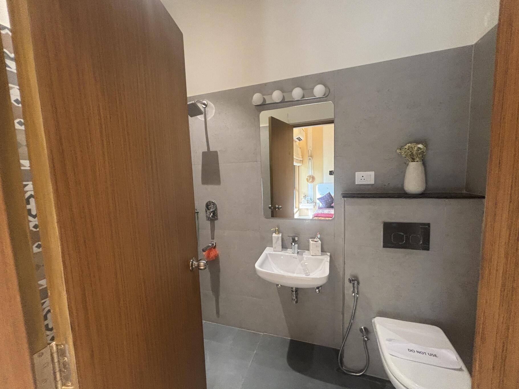 t1vll9u_1779165744_761820530_optOrig DTC Downtown Rajarhat — 2, 3 & 4 BHK Residences on Rajarhat Main Road, North 24 Parganas, Kolkata